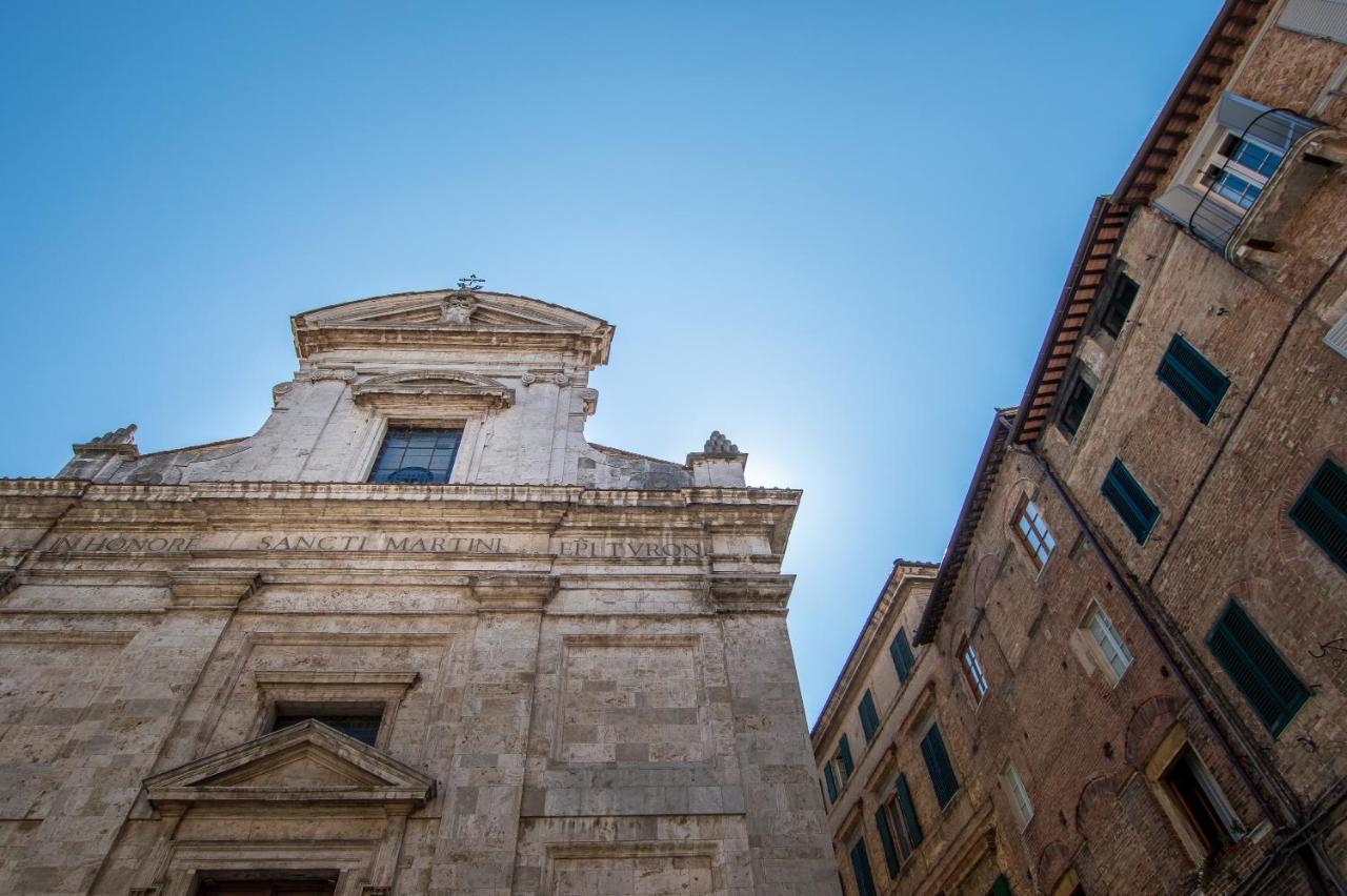 Colours Studio 10 M Away Piazza Del Campo Siena Exterior foto
